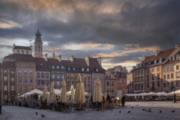 Warschauer Altstadt und der Abendhimmel