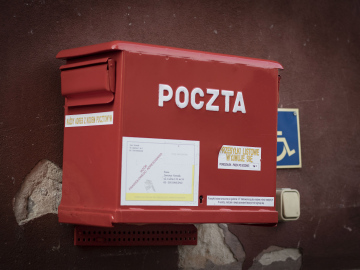 Rote Mailbox