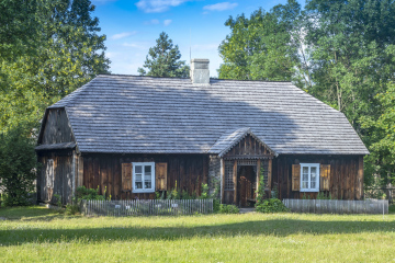 Das Holzhaus des Kielce Village Museum
