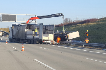 LKW-Unfall auf der Autobahn