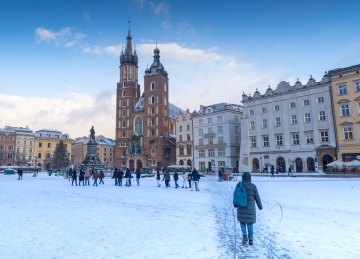 Winter auf dem Marktplatz in Krakau