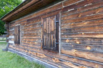 Historisches Holzgebäude in Skansen