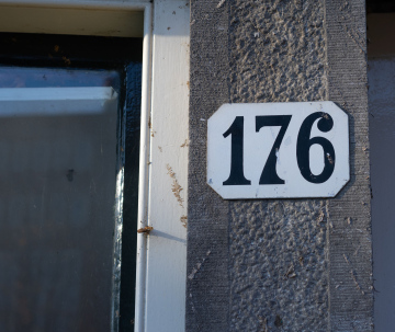 Gebäudenummer 176