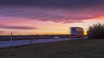 LKW auf der Autobahn