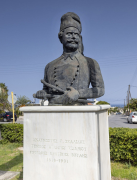 Denkmal in Kissamos, Büste