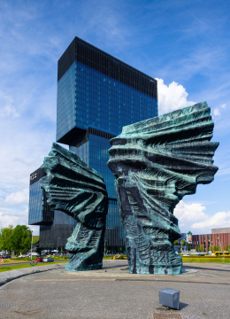 Denkmal für die schlesischen Aufständischen in Katowice stockfoto