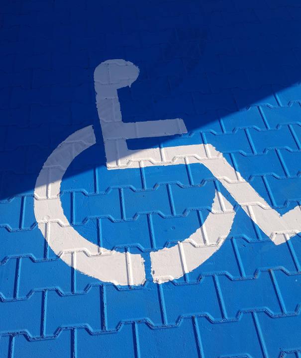 Parken für behinderte Menschen