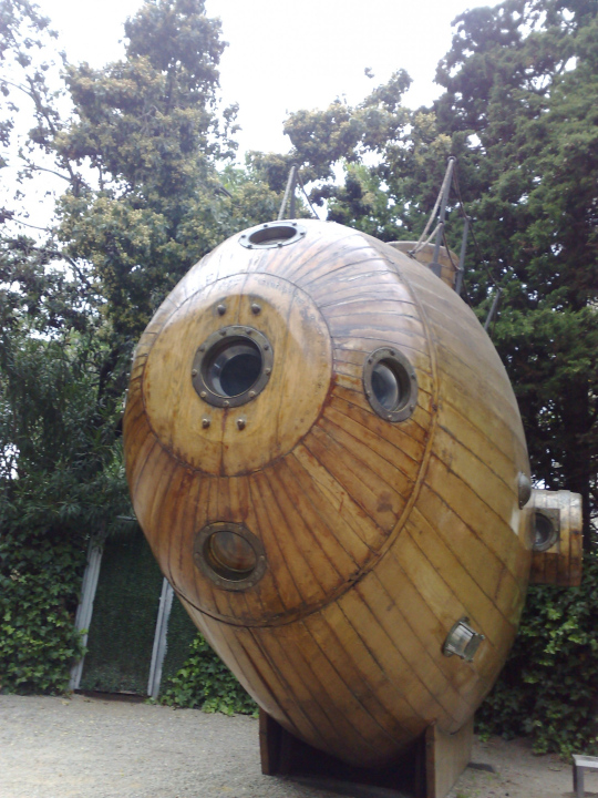 altes hölzernes U-Boot