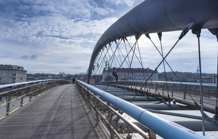 Bernatka-Fußgängerbrücke in Krakau