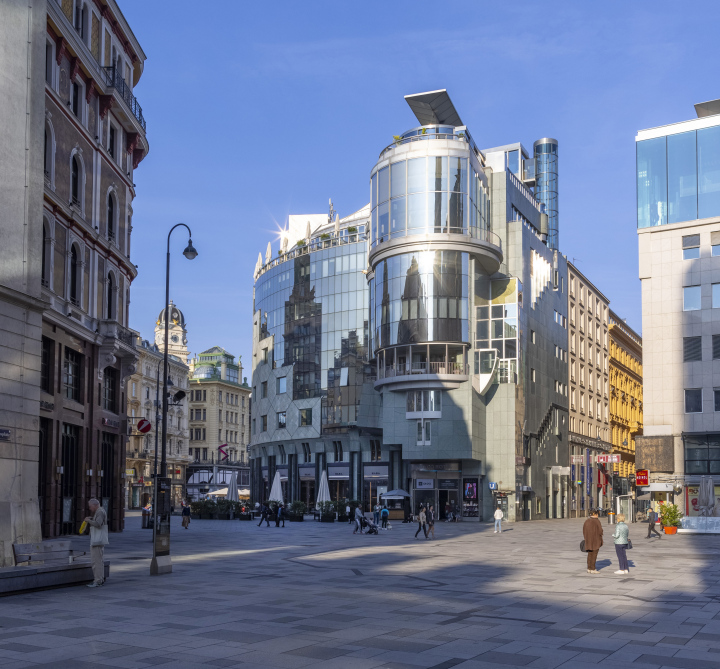 Haas Haus, modernistisches Gebäude am Stephansplatz, Wien