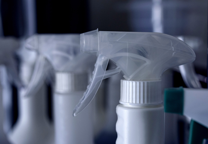 Reinigungsprodukte in Kunststoffverpackungen