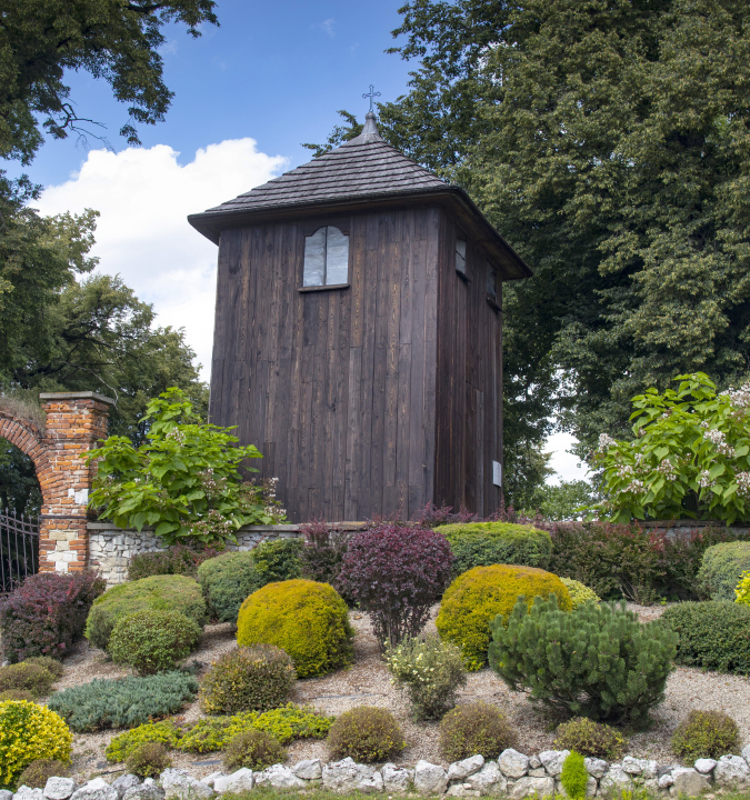 Holzglockenturm in Gołcza