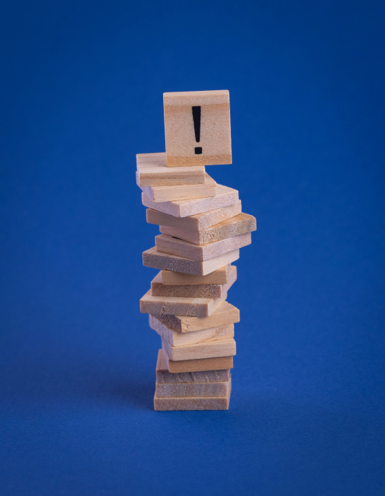 Gleichgewicht, Aufmerksamkeit, Vorsicht-Ausrufezeichen