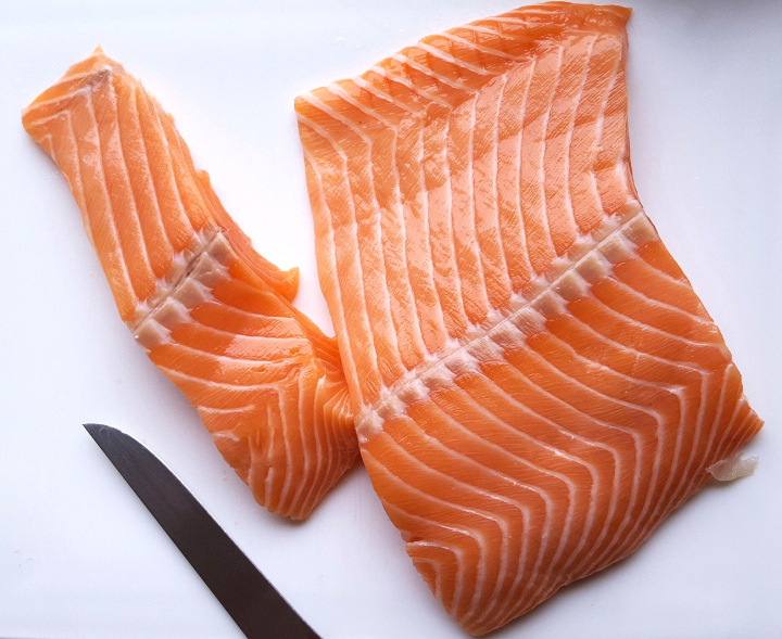 Lachs filetieren