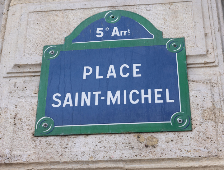 Place Saint Michel in Paris, Typenschild