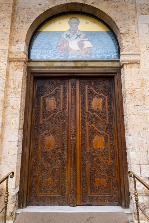 Antike Holztür, Kirche von Chania